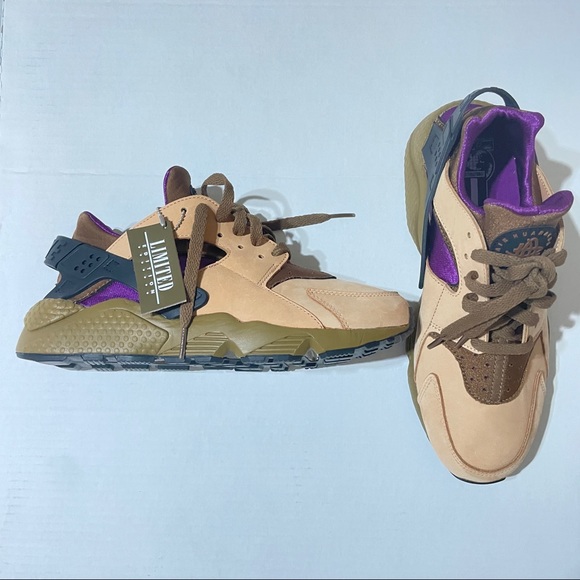 LIMITED EDITION NIKE AIR HUARACHE MENS. - Picture 2 of 15